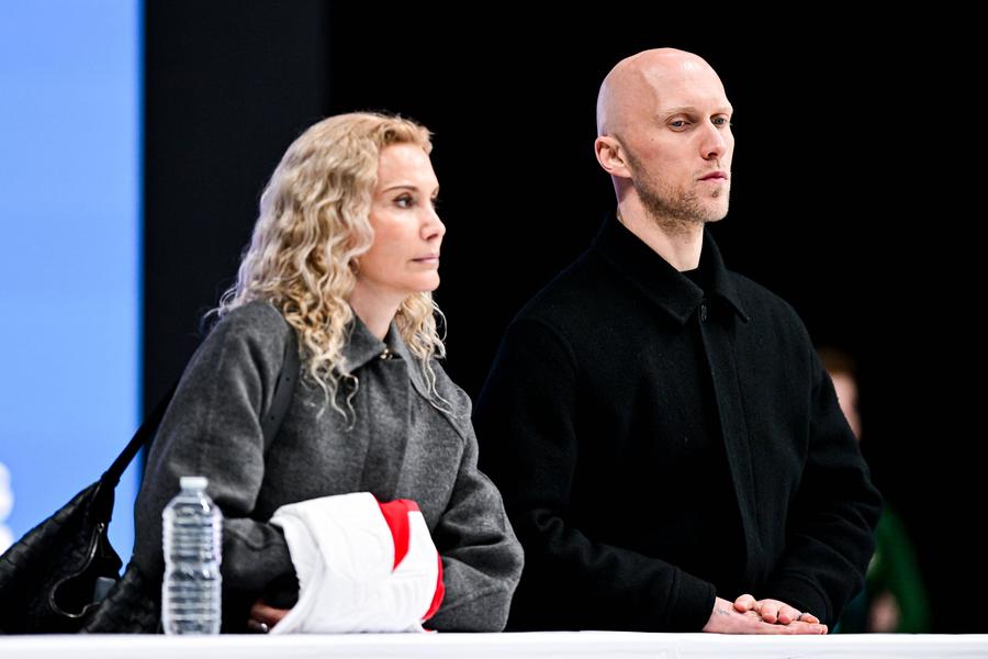 Eteri Tutberidze și Benoit Richaud, într-o competiție din ianuarie 2026, foto: Imago Jocurile Olimpice, față în față cu națiunea