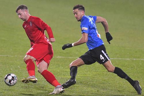Daniel Popa (stânga) și Damien Dussaut (dreapta) / Foto: Imago Images
