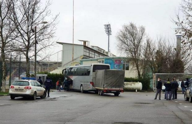 UPDATE Mai mulți suspecți de coronavirus au fost băgați în carantină la stadionul din Giurgiu » Cum au vrut să păcălească autoritățile