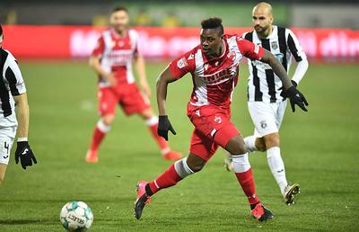 Dinamo, într-o situație complicată după „cazul cocaina”, cu Magaye Gueye » Soluția propusă „câinilor” pentru atacul lui Gane
