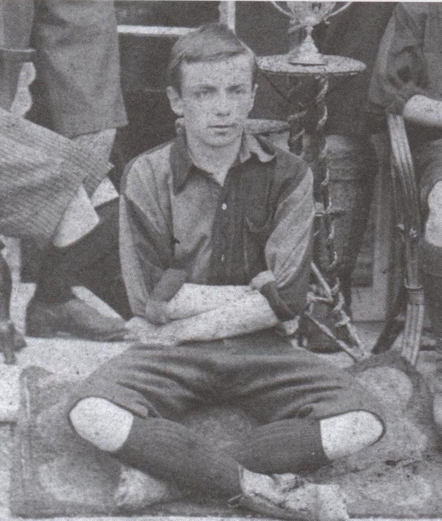 Charles Miller pe când era în Anglia, în lotul lui Southampton // Foto: Wikipedia Cum a ajuns fotbalul în Brazilia » Povestea lui Charles Miller, primul fotbalist din țara care i-a dat pe Pele, Garrincha și Ronaldo