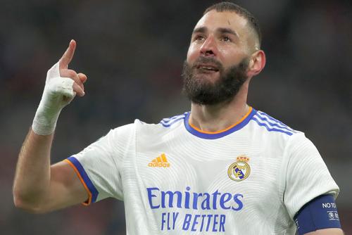 Benzema e al treilea golgheter istoric al lui Real, după Cristiano și Raúl. E blanco din 2009