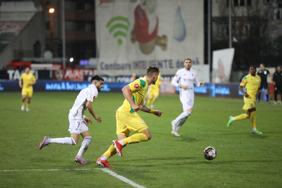 FC Botoșani - CS Mioveni, în ultima etapă a sezonului regular din Liga 1