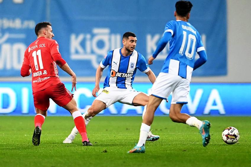 Oltenii au răsturnat scorul după pauză / Sursă foto: Facebook@ Universitatea Craiova Official
