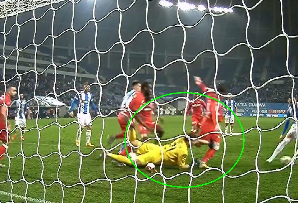 Porumboiu a sunat în direct, nedumerit de explicațiile lui Marius Avram: „Prezinți lucruri care nu sunt în regulament. Eu n-am auzit de așa ceva!”