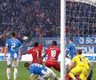 UTA a cerut penalty în prelungirile meciului cu CS Universitatea Craiova / FOTO: Capturi TV @Digi Sport 1
