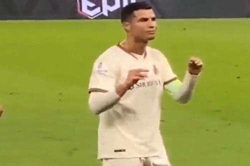 Al Nassr a pierdut în deplasare cu Al Ittihad, scor 0-1, în derby-ul pentru primul loc din Arabia Saudită. Pe parcursul meciului, fanii gazdă au strigat în repetate rânduri numele lui Messi/ foto: captură Twitter