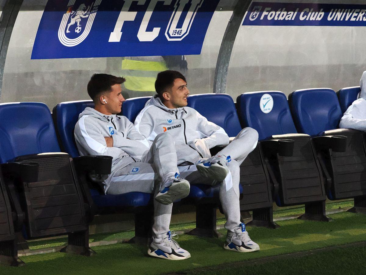 Imagini dinainte de FCU Craiova - Universitatea Craiova