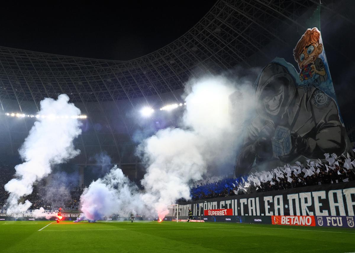 Nicolo Napoli, imaginile serii la FCU Craiova - Universitatea Craiova