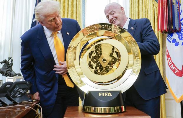 Donald Trump, uluit de ce i-a arătat Infantino în Biroul Oval: „Nu am mai văzut așa ceva vreodată”
