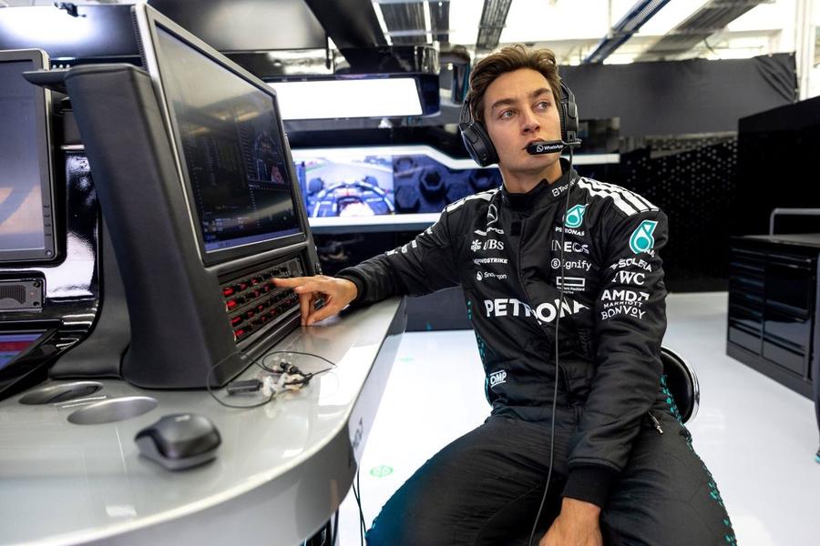 George Russell înaintea sezonului 2025 Foto: Imago Images Șeful echipei Mercedes: „Nu voi flirta cu Verstappen, sunt mulțumit de piloții mei”
