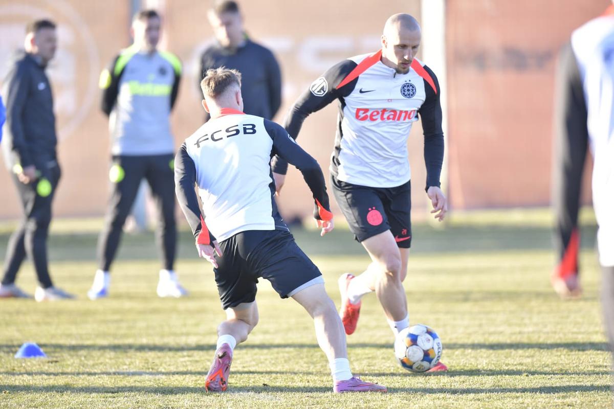 Mirel Rădoi a susținut primul antrenament la FCSB // foto: Cristi Preda (GSP.ro)