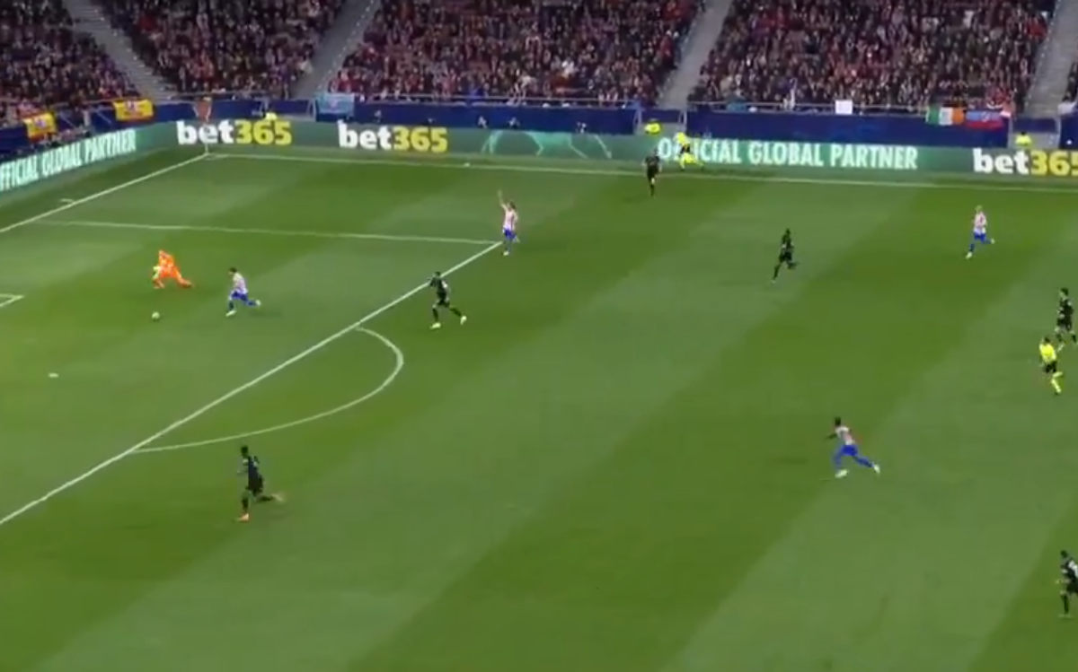 Gafe Antonin Kinsky Atletico - Tottenham