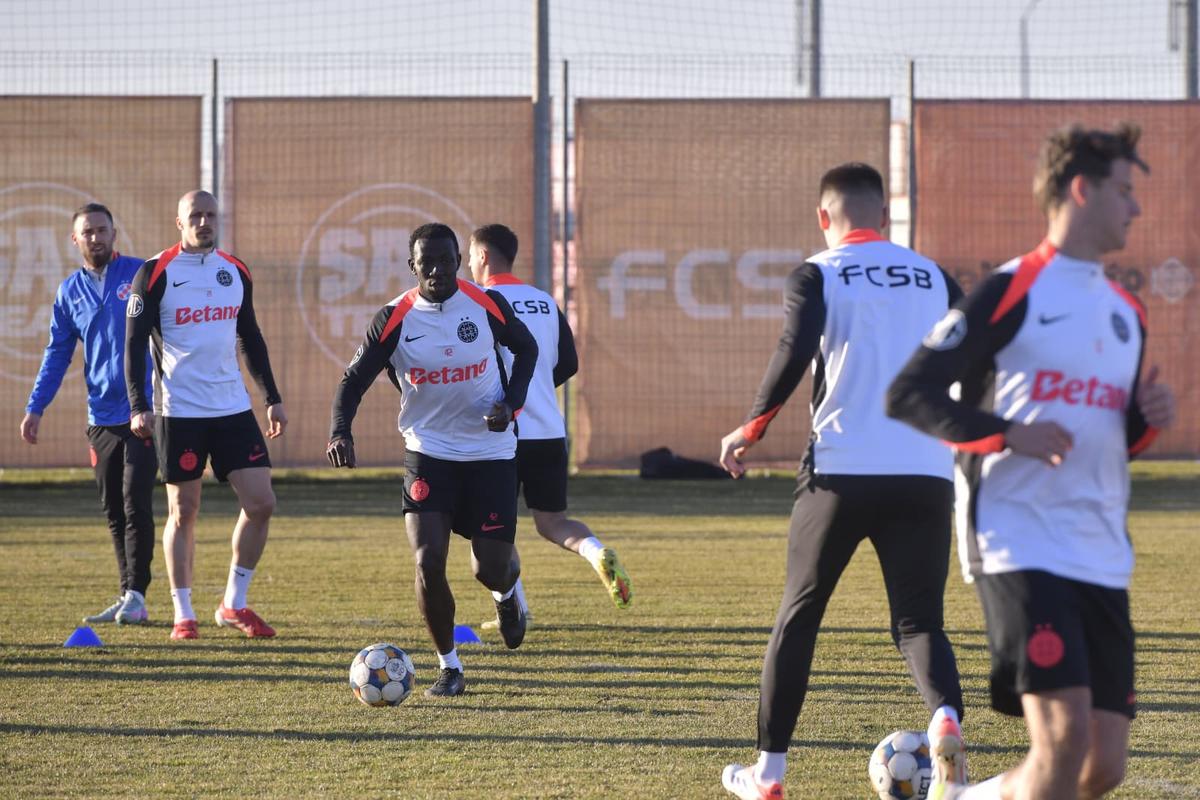 Conducerea lui FCSB a confirmat prima mișcare din „era Rădoi”: „Am semnat rezilierea”