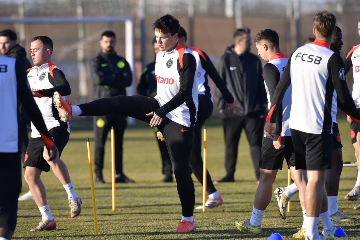 Mirel Rădoi a susținut primul antrenament la FCSB // foto: Cristi Preda (GSP.ro)