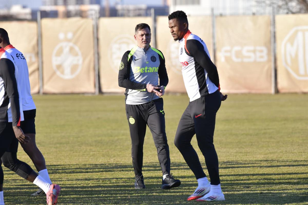 Mirel Rădoi a susținut primul antrenament la FCSB // foto: Cristi Preda (GSP.ro)