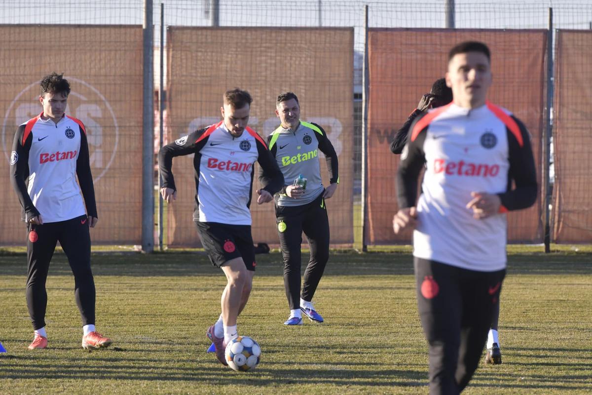 Mirel Rădoi a susținut primul antrenament la FCSB // foto: Cristi Preda (GSP.ro)
