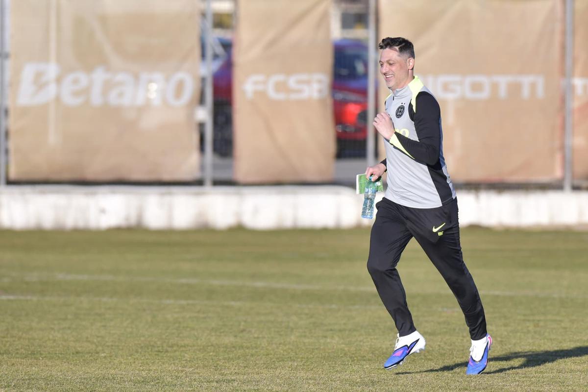 Conducerea lui FCSB a confirmat prima mișcare din „era Rădoi”: „Am semnat rezilierea”