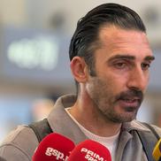 Elias Charalambous, cu lacrimi în ochi pe aeroport, la plecarea din România/ foto: GSP