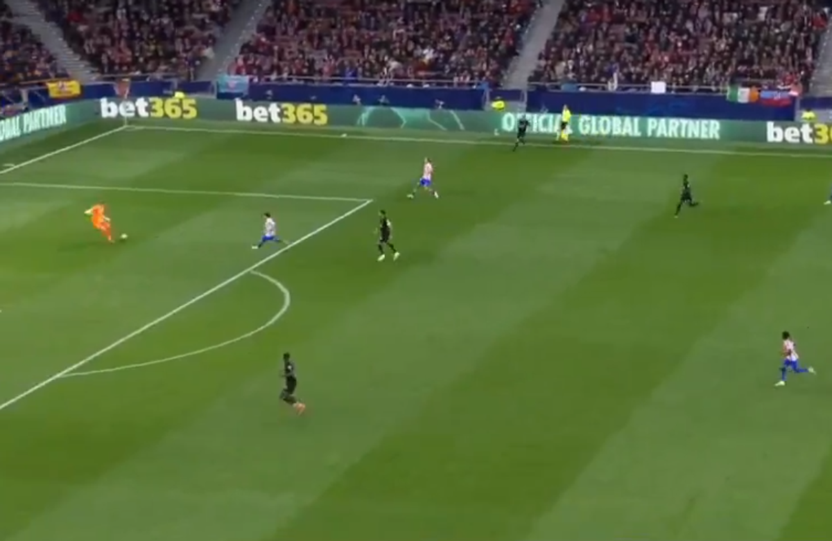 Gafe Antonin Kinsky Atletico - Tottenham
