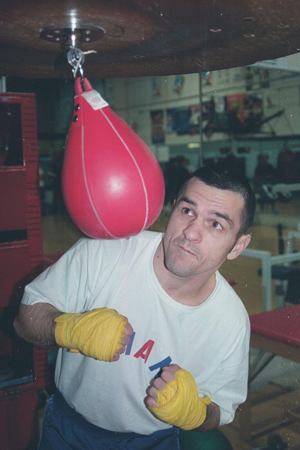 Leonard Doroftei