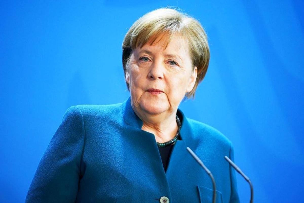 Gigi Becali, izbucnire cu accente xenofobe în direct la TV: „Merkel l-a sunat pe Orban și i-a zis «Dă-ne niște sclavi». Orban, trebuie să fii bărbat”