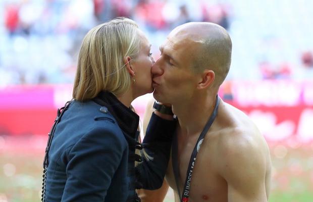 COVID-19. Arjen Robben a trecut prin momente dificile » Soția a avut coronavirus: „Au fost clipe cumplite, simțea o presiune în piept”