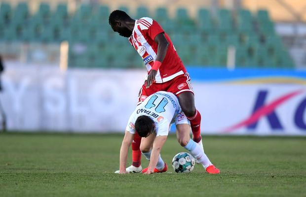 Miza ascunsă a meciului Sepsi - FCSB » Suma importantă câștigată de trupa lui Leo Grozavu