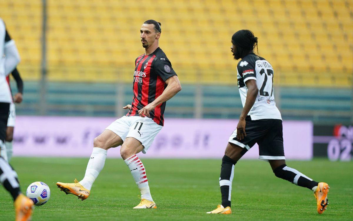 Parma - AC Milan 1-3 » Dennis Man, integralist! Zlatan eliminat + Man i-a dat mingea printre picioare suedezului