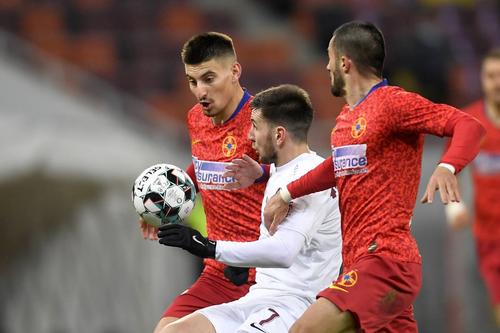 Iulian Cristea, resemnat după Sepsi - FCSB // foto: Imago