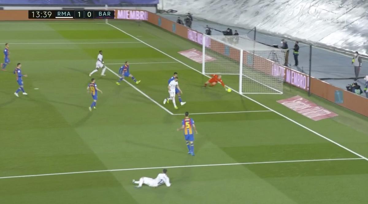REAL MADRID - FC BARCELONA 2-1 » El Clasico adjudecat de „Los Blancos”, care trec pe primul loc! Final incendiar de sezon în La Liga