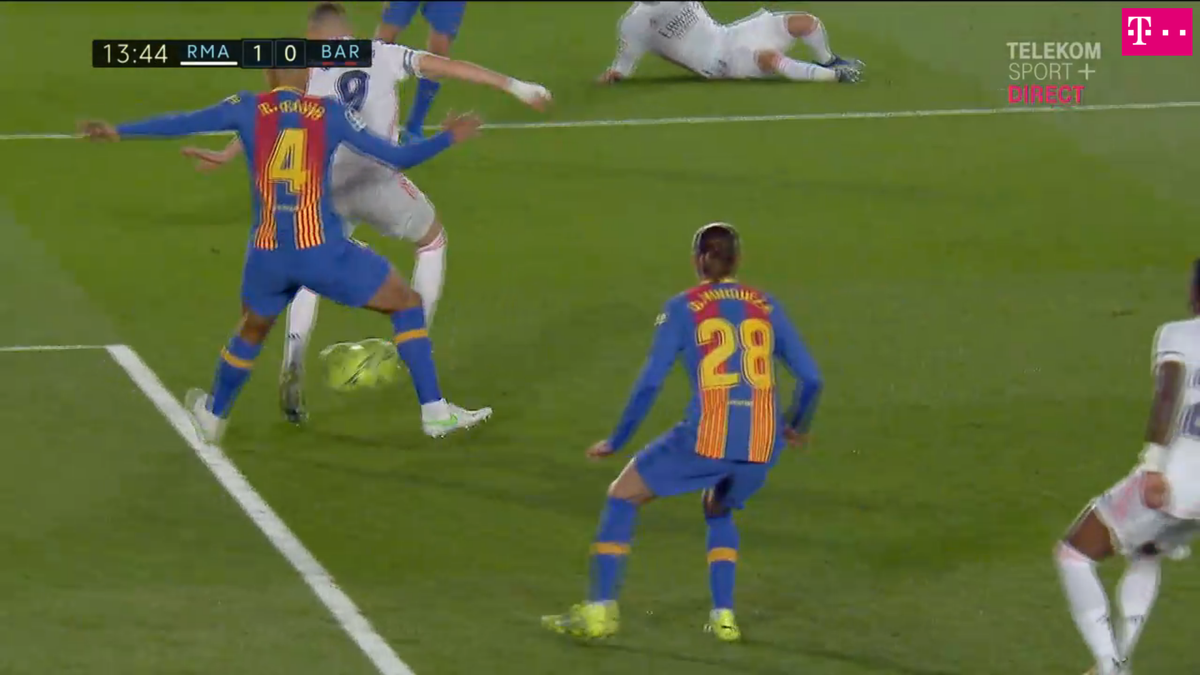 FOTO REAL MADRID - BARCELONA 10.04.2021