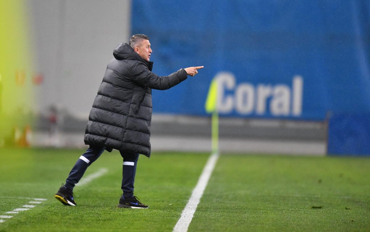 Billel Omrani, gest golănesc în CSU Craiova - CFR Cluj » Brigada lui Radu Petrescu a ratat momentul