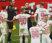 George Găman, salvat de „asistent” în Botoșani - Sepsi » Scene tensionate, după ce arbitrul s-a răzgândit: „Hoții, hoții!”