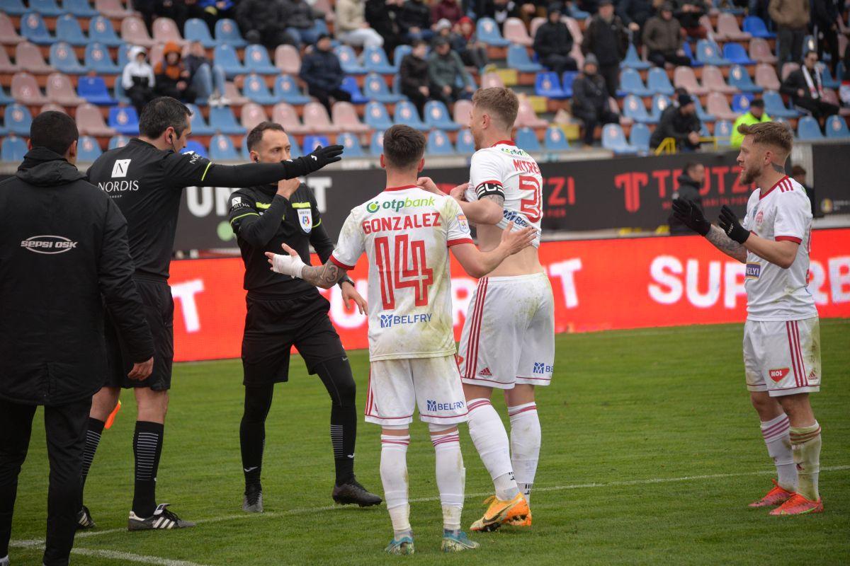 Botoșani - Sepsi 0-1. Laszlo Dioszegi s-a dus în vestiar după joc: „De puține ori fac asta” » Ce le-a promis jucătorilor