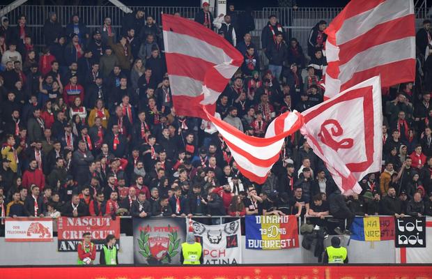 Fanii lui Dinamo își pot cumpăra bilete la derby-ul cu CSA Steaua » Cât costă tichetele