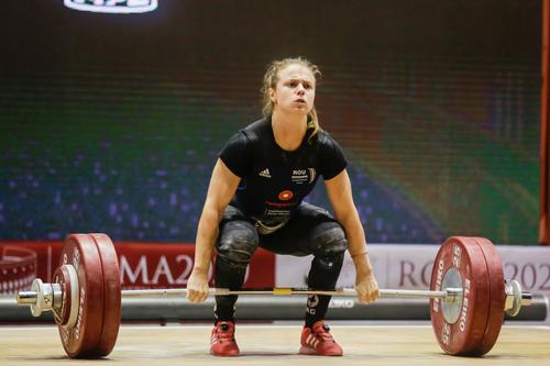 Loredana Toma în concus Foto Imago