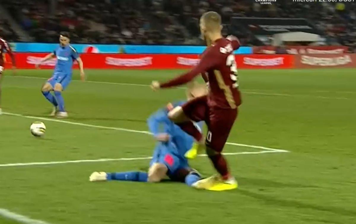 CFR Cluj a cerut penalty în meciul cu FCSB