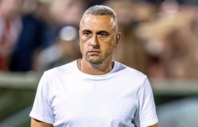 Șoc la Craiova! Ivaylo Petev, DEMIS » Noul staff tehnic pentru meciul cu Farul + Rotaru alege înlocuitor dintre doi foști antrenori de la FCSB