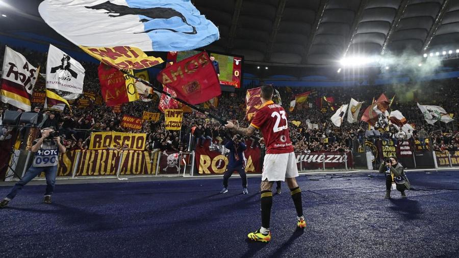 Gianluca Mancini i-a înfuriat pe rivalii de la Lazio Autorul unicului gol în ultimul derby al Romei, amendat pentru steagul în culorile rivalei și cu un șobolan în mijloc