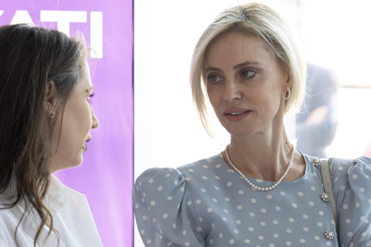 Diana Șucu, ședință foto în apartamentele în care a investit Elisabeta Lipă » Dezvăluiri despre Dan Șucu: „Mi-a promis ceva când a intrat în fotbal”
