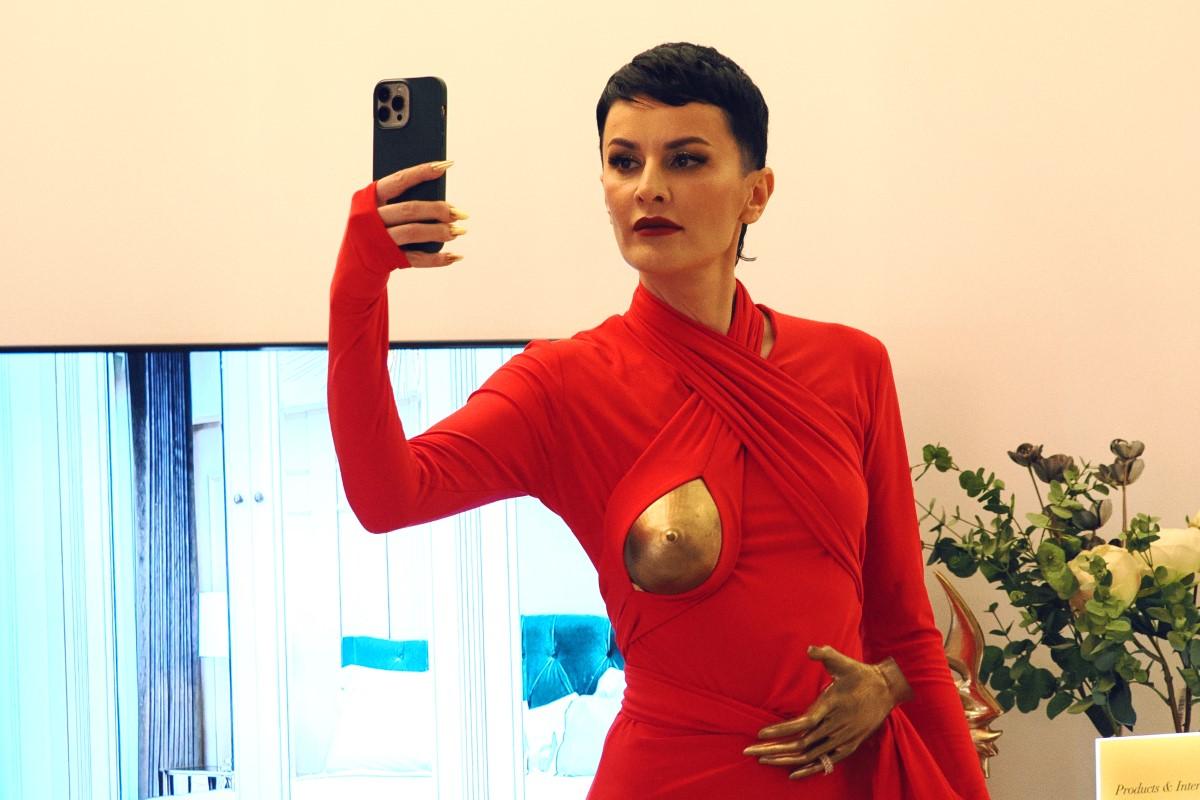 Elisabeta Lipă a intrat în afaceri imobiliare. O mulțime de vedete prezente la eveniment