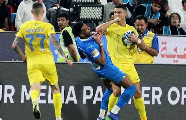 Se tem de Ronaldo! Ce pedeapsă i-au pregătit „huliganului” Cristiano