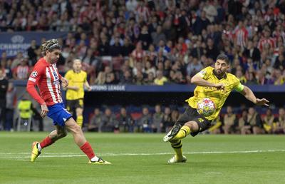 Gafă uriașă la Atletico - Dortmund » Ce s-a întâmplat sub ochii lui Moldovan