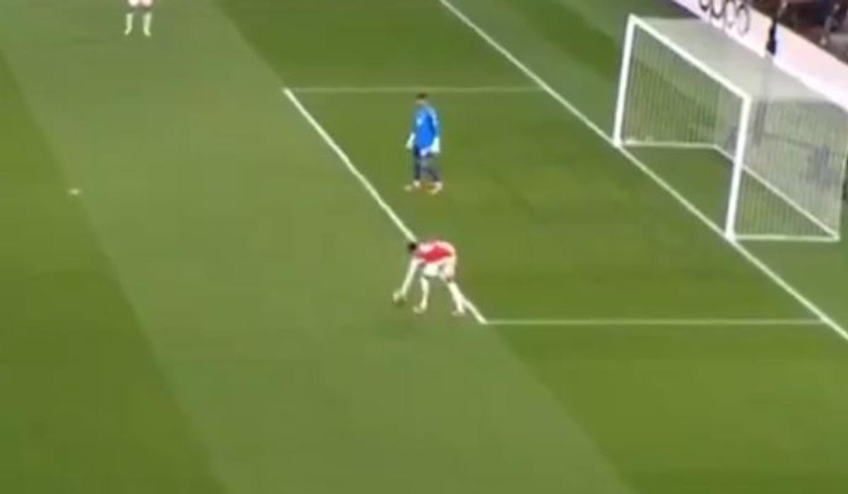 Moment halucinant în Liga Campionilor: „Mi-a spus că nu poate da penalty pentru o așa greșeală copilărească” » Verdictul expertului pentru GSP