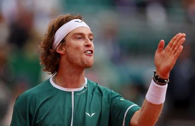 Andrey Rublev, campionul de la Monte Carlo, eliminat! » Nu se regăsește după descalificarea de la Dubai