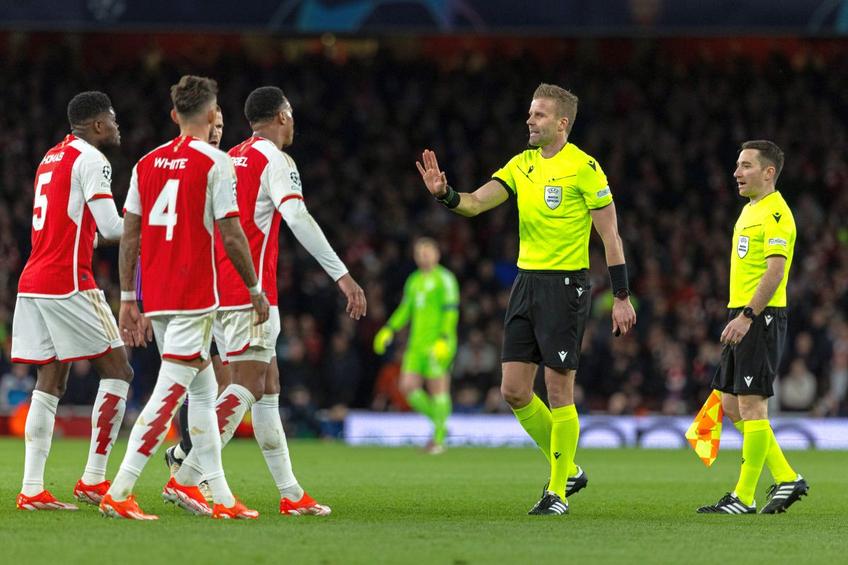 Arsenal a remizat cu Bayern, scor 2-2, în turul „sferturilor” Champions League după o partidă impresionantă. „Tunarii” au reclamat, însă, un posibil penalty chiar la ultima fază a partidei de pe Emirates, foto: Imago Images