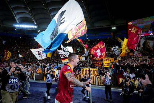 Gianluca Mancini, manifestându-și bucuria după victoria din derbyul cu Lazio / Foto: Imago
