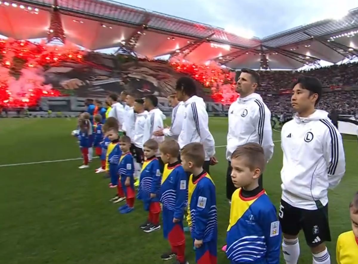 Scenografia celor de la Legia Varșovia în meciul cu Chelsea