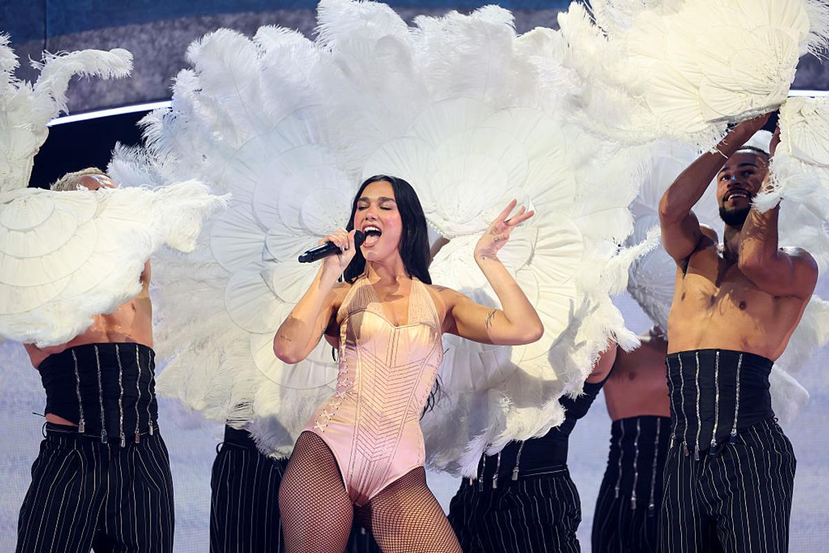 Dua Lipa a venit deghizată la Arsenal - Real Madrid, dar la final s-a dat de gol! A fost surprinsă cu un fotbalist în zona vestiarelor